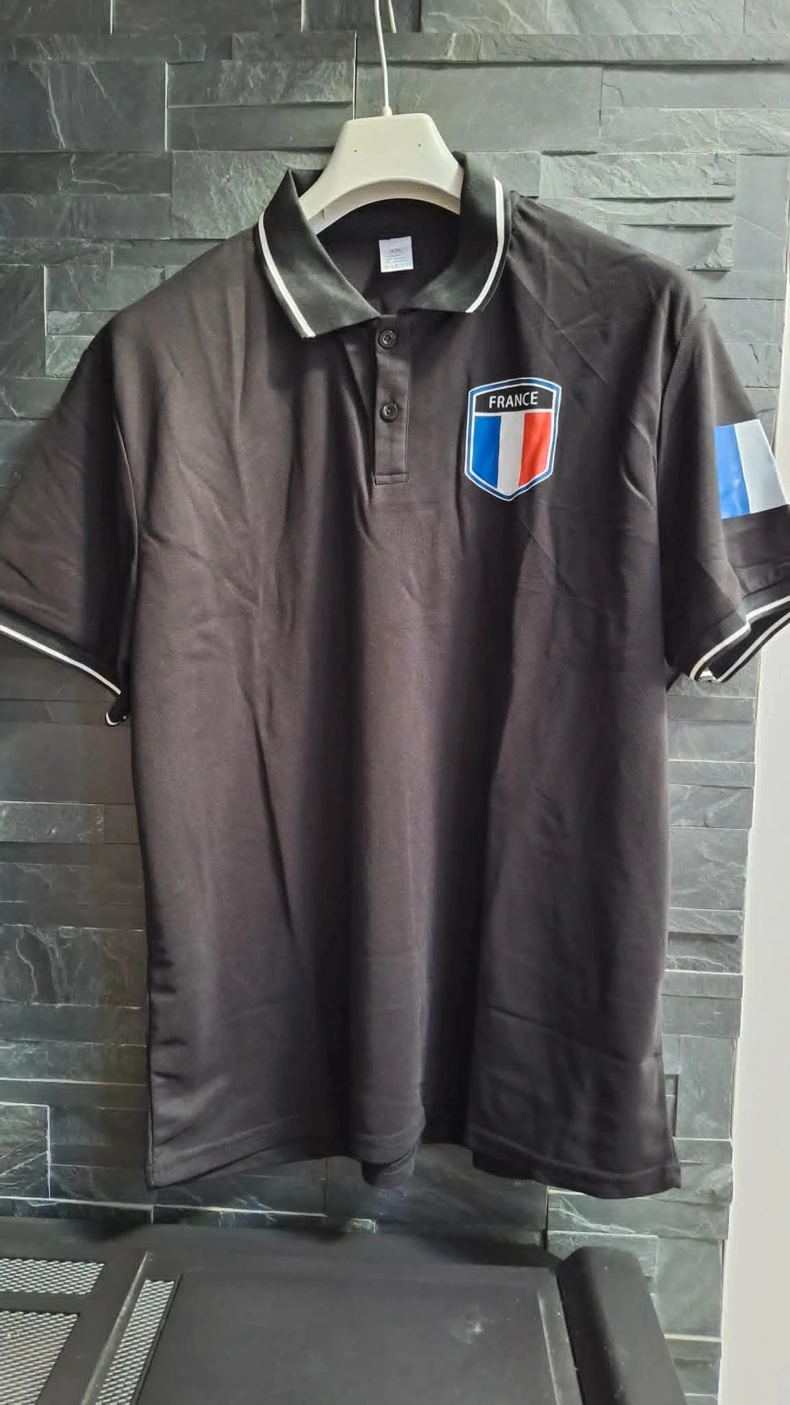 Polos respirants noir légèrement extensible motif Tricolore - Boutonnés, manches courtes